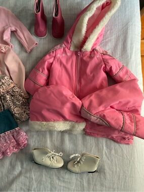 Mapelea Doll Clothes Lot